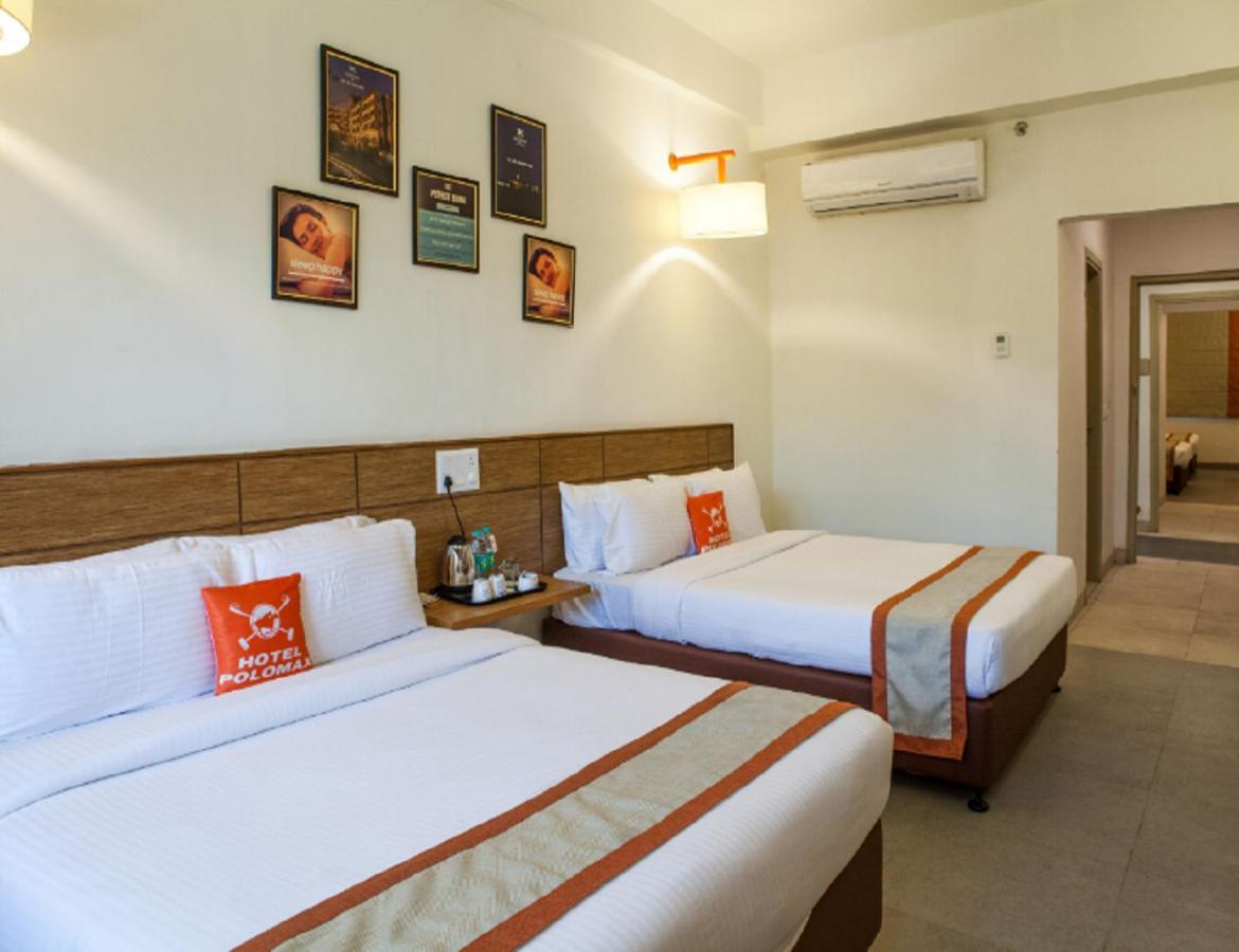 Max Hotels Allāhābād Junction Екстериор снимка